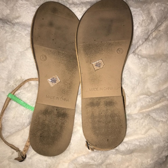 Old navy slip on sandal neon green size 10 - Picture 4 of 5